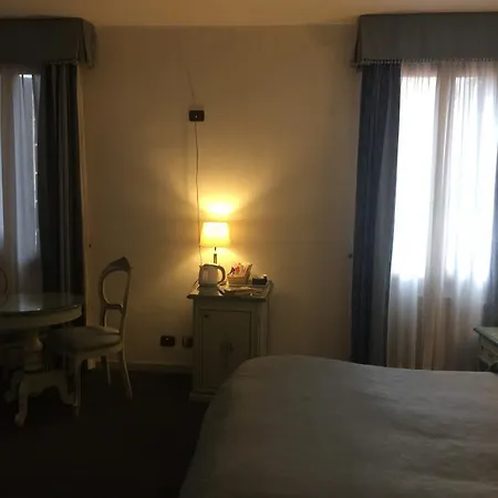 Gasthuis Ca Del Pozzo 3*
