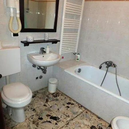 Ca Del Pozzo 3*