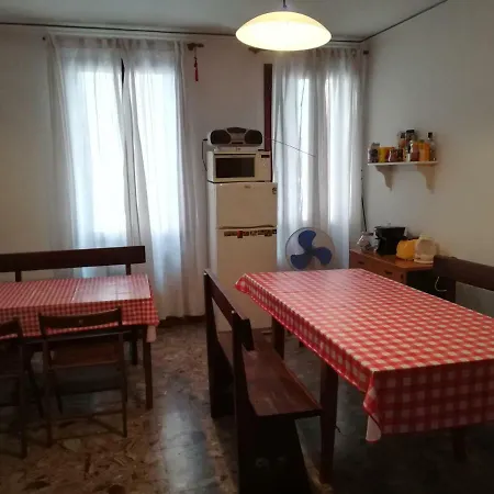Ca Del Pozzo 3* Velence